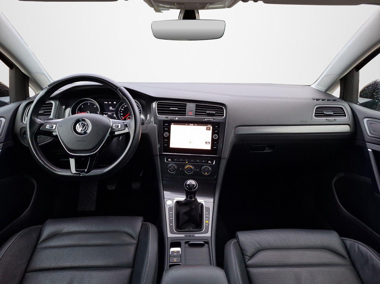 VW Golf VII 1.6 TDI Comfortline NAVI / LEDER / STAN - Image 10