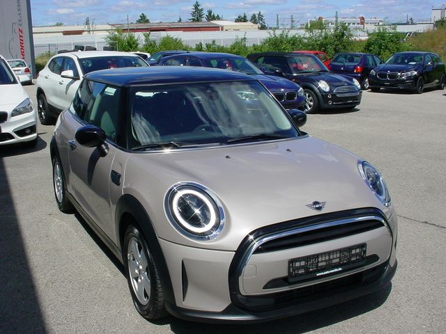 MINI Cooper Classic Trim Steptronic*Navi*DAB*Driving