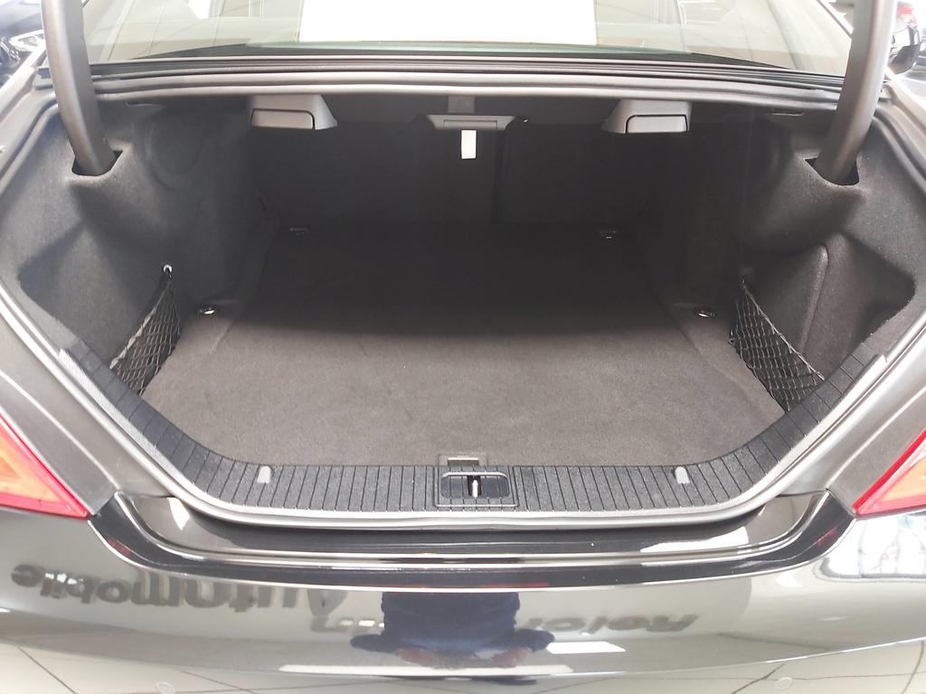 Mercedes-Benz CLS 500