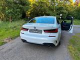 BMW 330 d M Sport Head-Up  Vollausstattung Innovatio - BMW 330 330d mit Diesel-Antrieb
