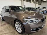 BMW 118 i-Sport Line-Bi Xenon-sehr gepflegt - BMW 118 aus 2015