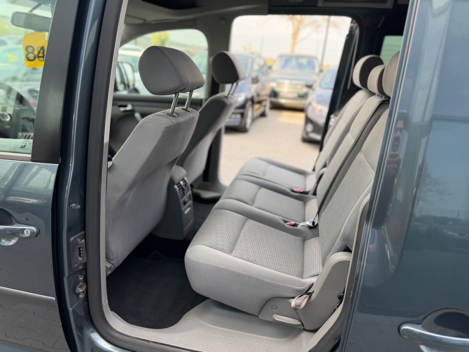 Caddy 1.6 Life Klimaaut. Anhängerk 5Sitz Tüv NEU