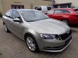 Skoda Octavia Lim. 1.6 TDI Style, PDC, Navi, Klimatr. - Skoda Octavia mit Diesel-Antrieb: Limousine, 1.6