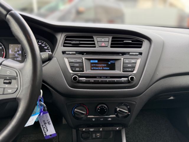 Fahrzeugabbildung Hyundai i20 Passion 1.0 +RADIO+BT+SHZ+KLIMA+DAB+UVM+