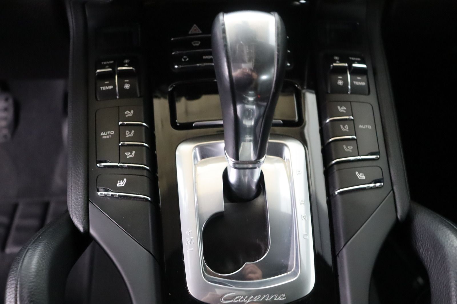 Fahrzeugabbildung Porsche Cayenne 3.6 V6 Tiptronic Leder Navi Top Zustand