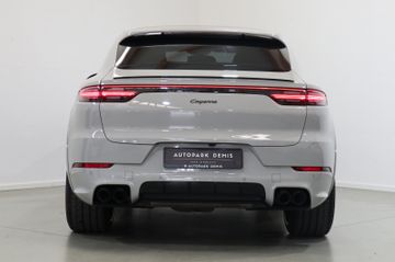 Porsche Cayenne - 8