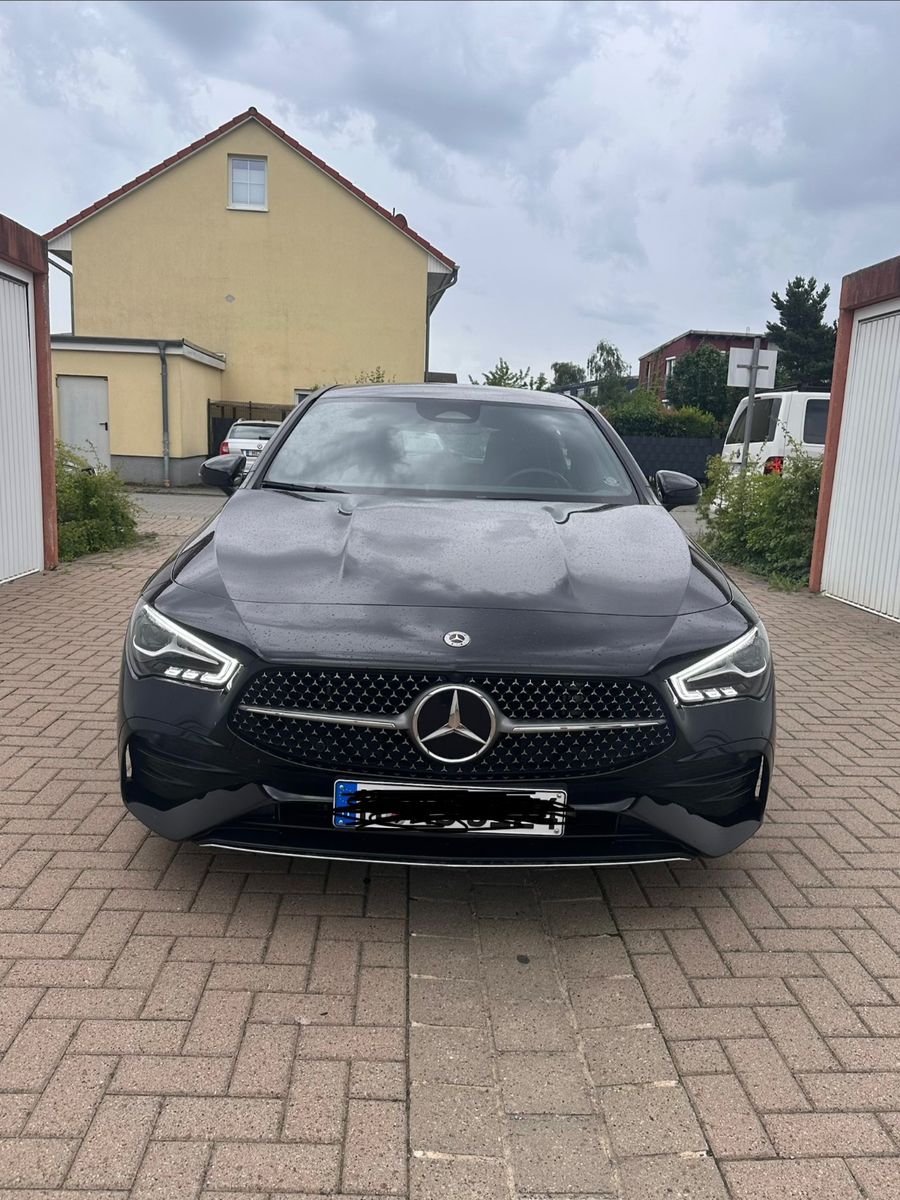 MERCEDES-BENZ CLA 200 Shooting Brake CLA 200 d DCT Shootin...