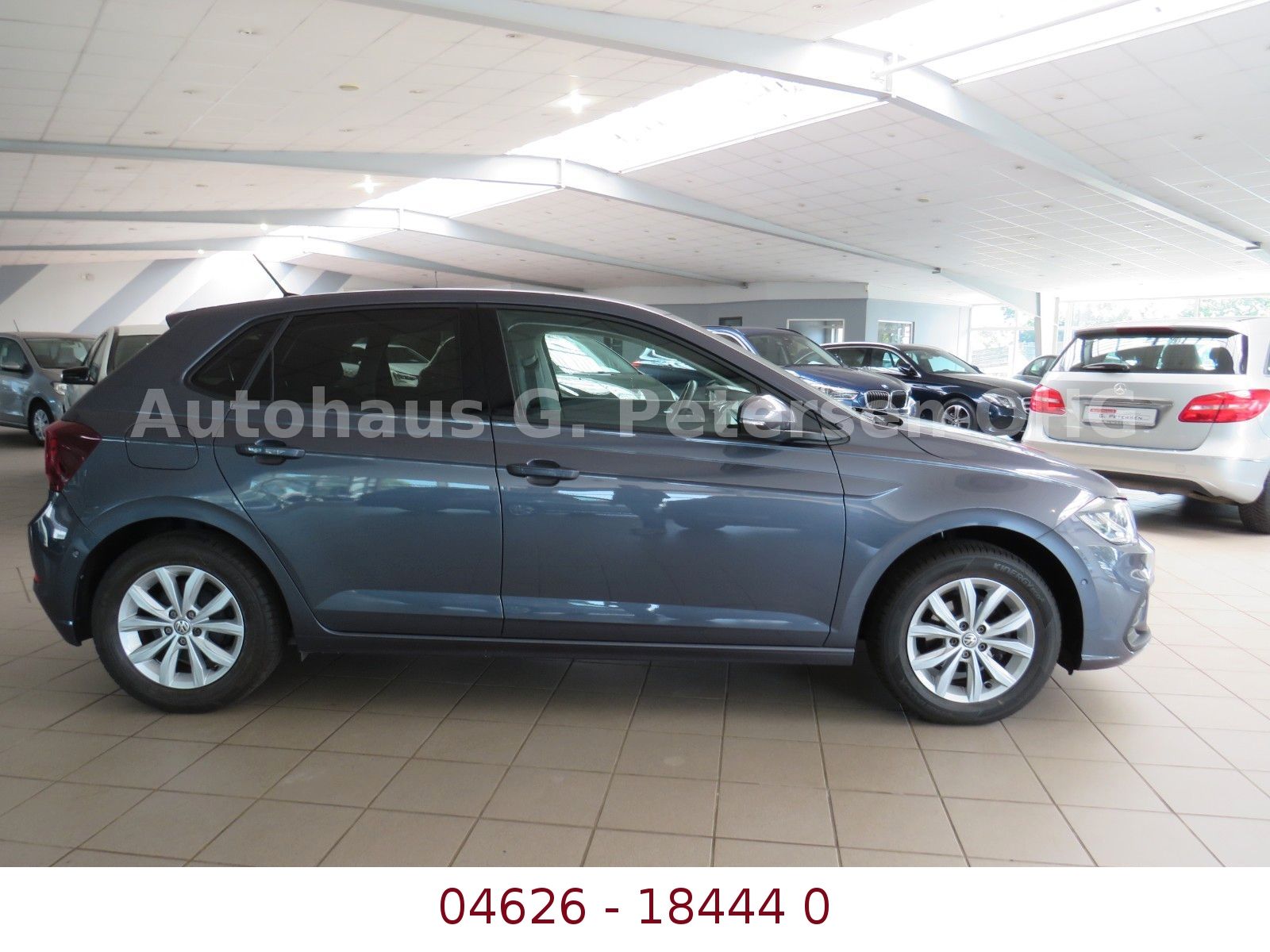 Fahrzeugabbildung Volkswagen Polo IQ Drive*Klimaauto*SHZ*Einpark*ACC*Digicock
