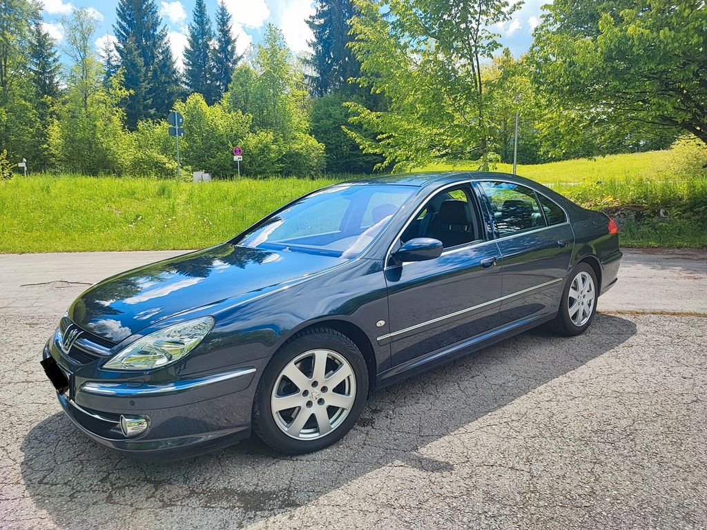 Peugeot 607