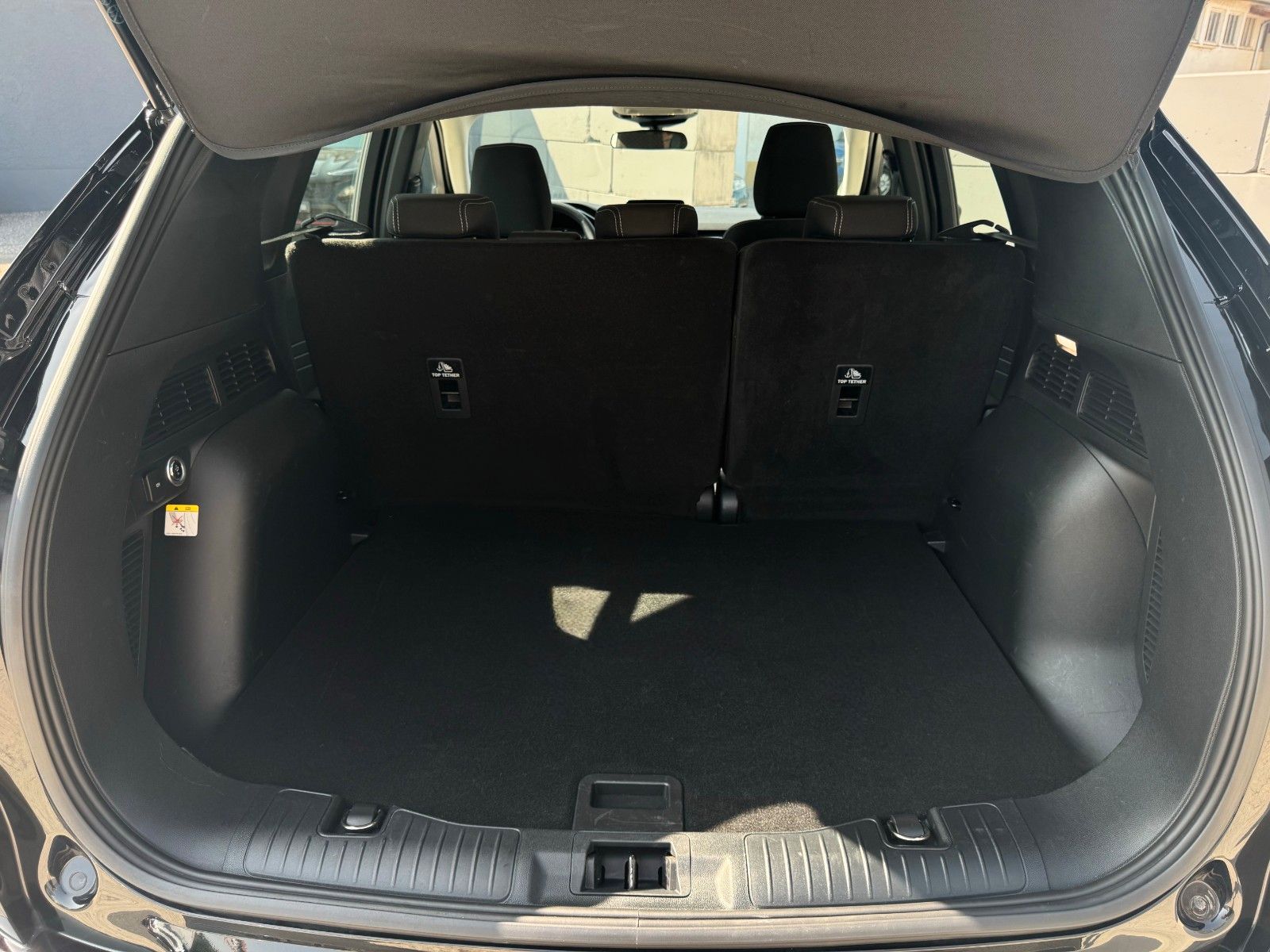 Fahrzeugabbildung Ford Kuga 1.5 EB Cool & Connect Navi CarPlay SHZ AHK