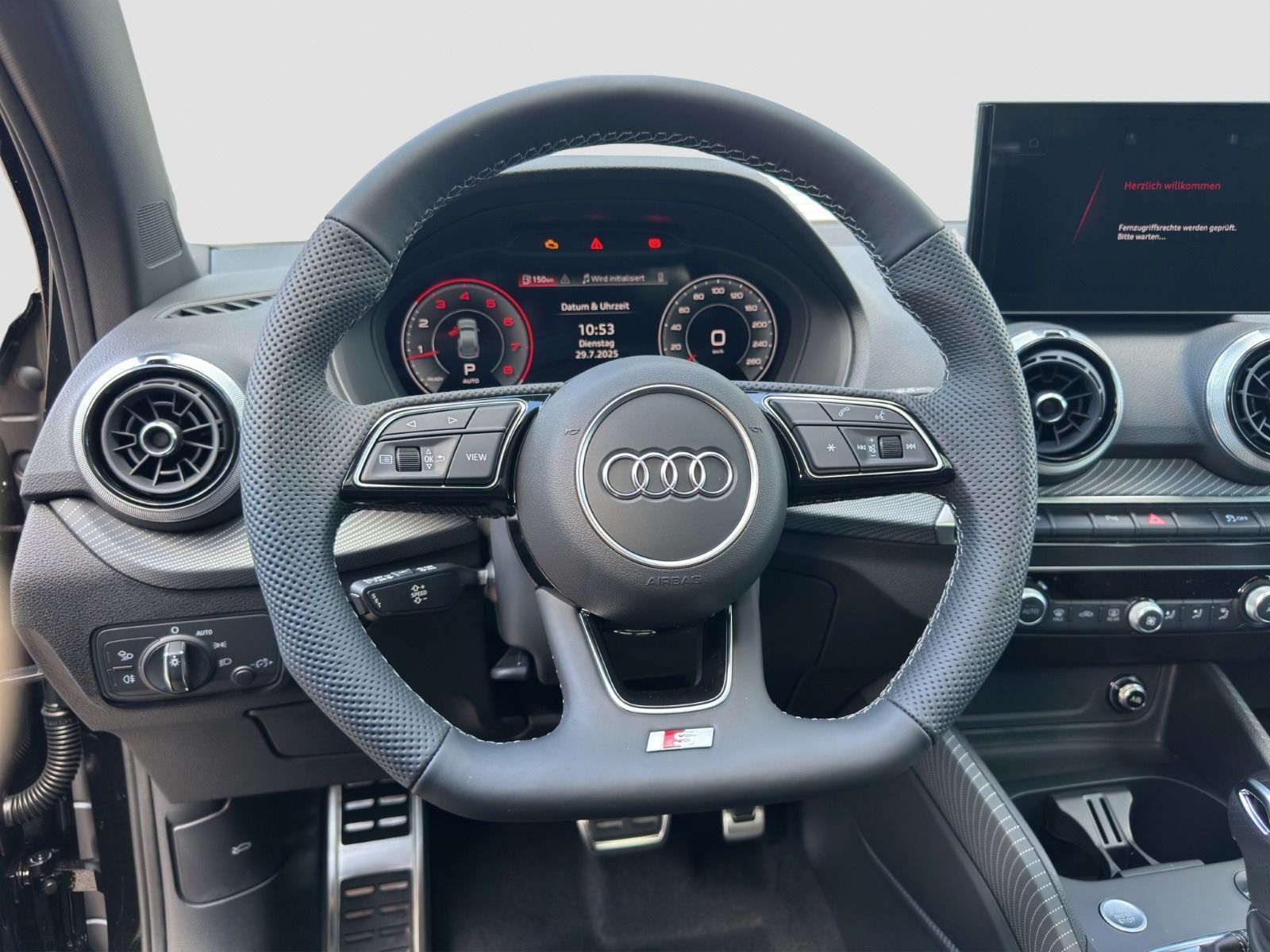 Audi Q2 - Bild 12