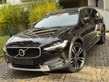 Volvo V90 Cross Country Pro AWD/ACC/LED/H&K/SPURH/AHK - Volvo V90 Cross Country Gebrauchtwagen in Berlin