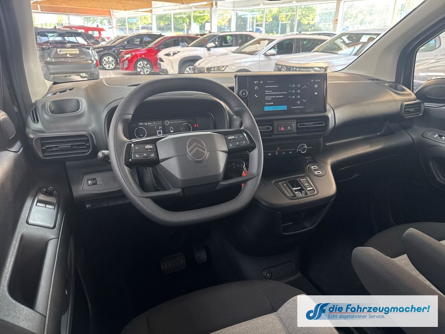 Fahrzeugabbildung Citroën Berlingo Plus Elektro Kombi M LED CarPlay Androi