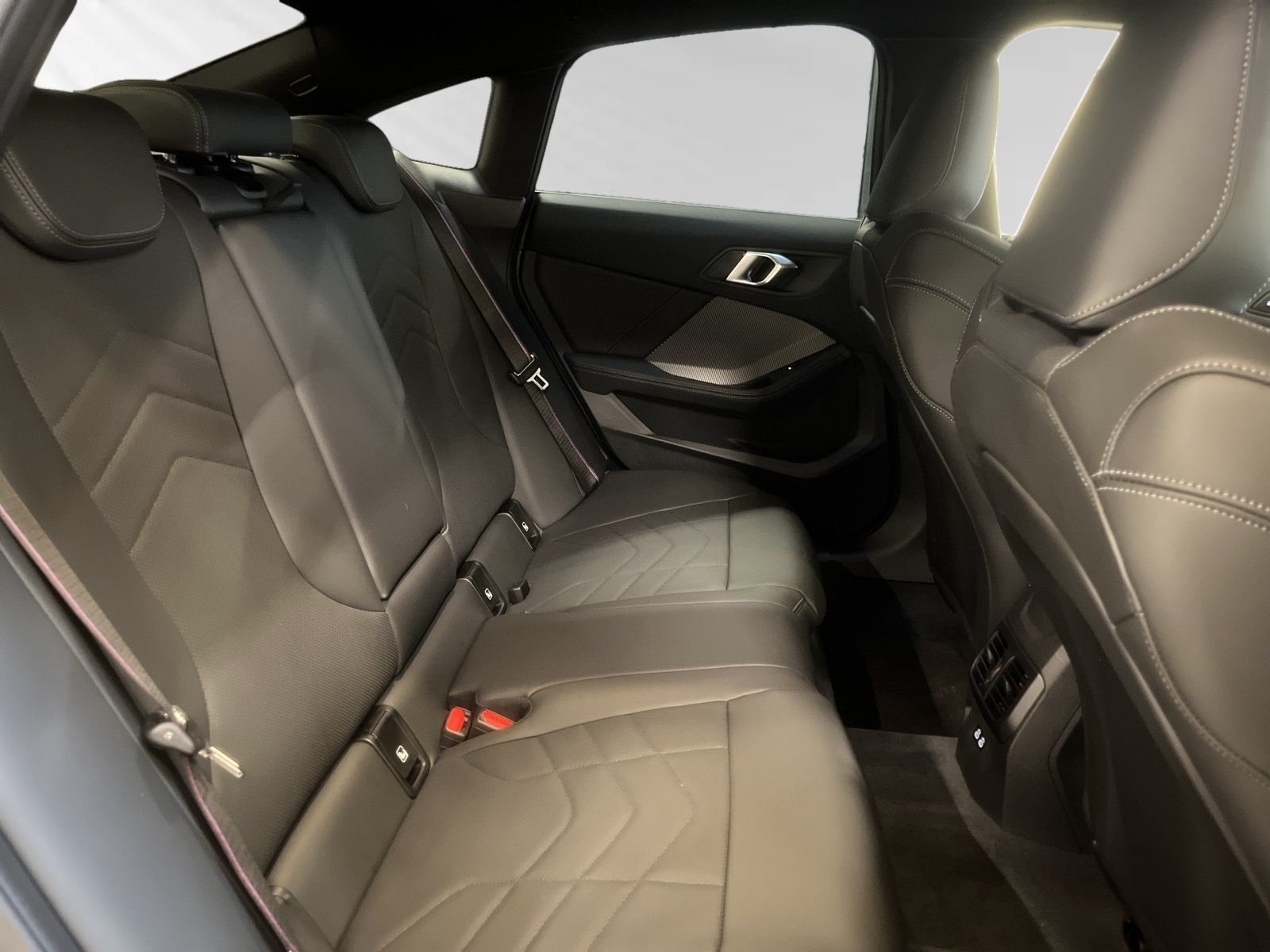 BMW 220 Gran Coupé - Bild 14