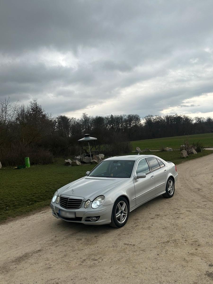 Mercedes-Benz CE 300