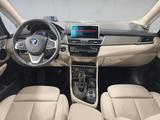 BMW Luxury, Abstandstemp, Panorama, AHK, 18 Zoll - BMW 220 Gran Tourer von privat