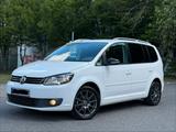 Volkswagen VW Touran 1.6TDI BlueMotion Style ~ Sehr G... - Volkswagen Touran aus 2011: Bluemotion