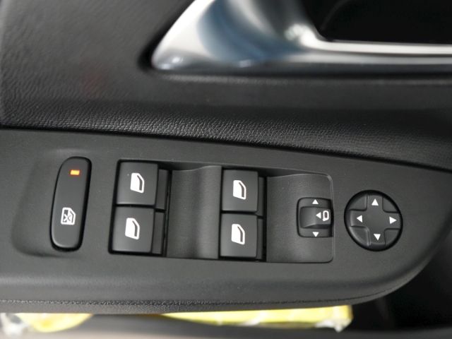 Corsa F FACELIFT GS+LED MATRIX+RÜCKFAHRKAMERA+SI