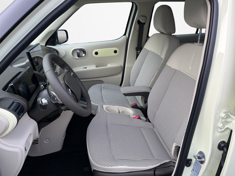 Fahrzeugabbildung Hyundai INSTER EV TREND Effizienz-P Dachreling