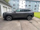 Jeep Cherokee Overland Bj 2021 Grau Leders... - Jeep Cherokee von privat