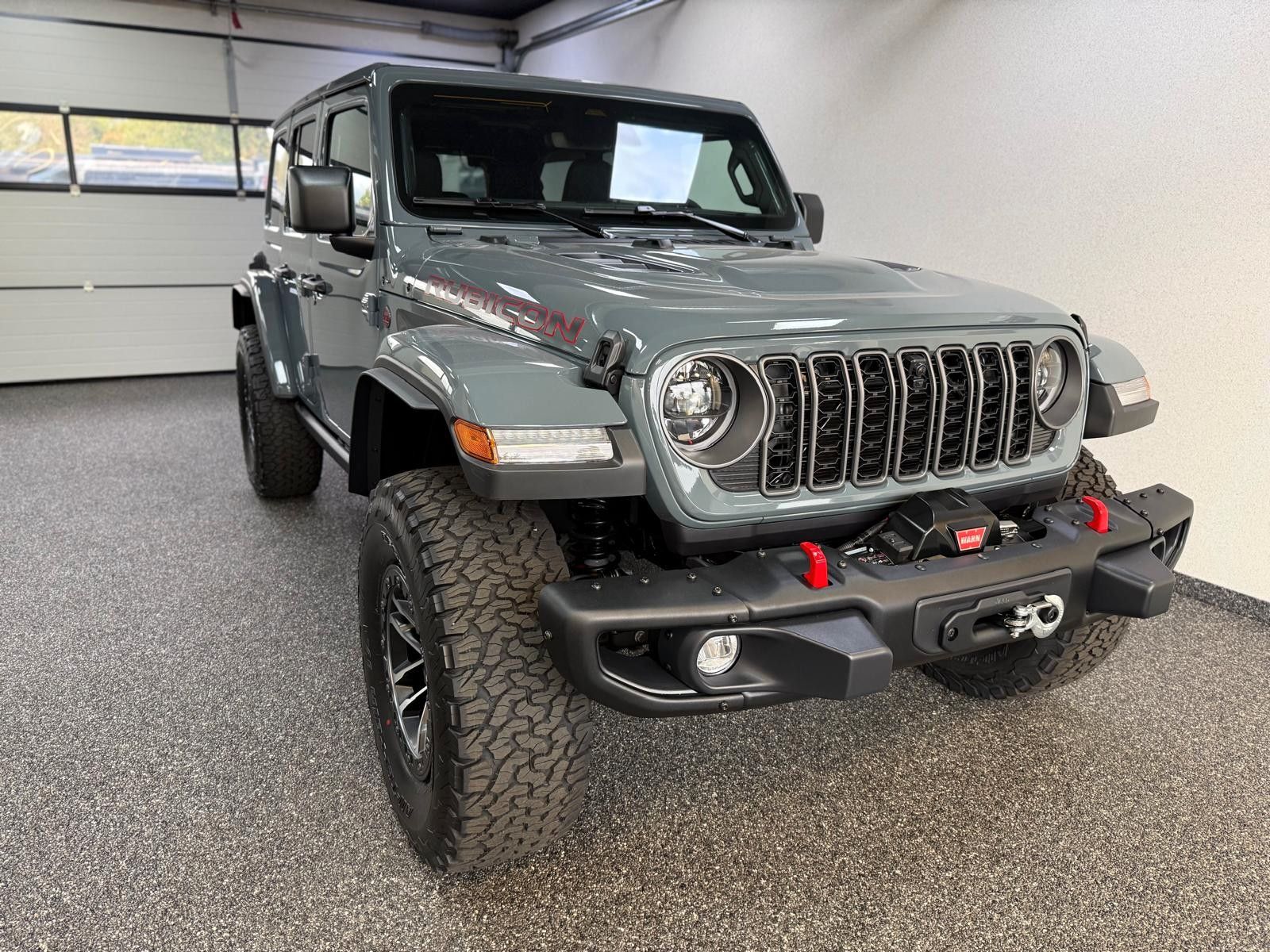 Fahrzeugabbildung Jeep RUBICON X 3.6L-V6-CAM-35"-AHK-HT