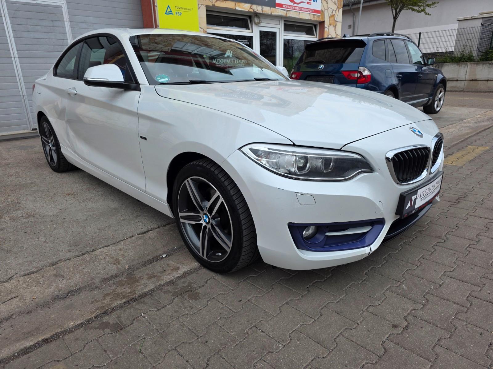 BMW 220 Coupe 220d Automatik-Leder-PDC