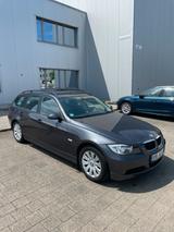 BMW Bmw 320i E91 - BMW 320: E91