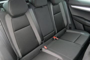 Skoda Karoq Tour 1.5 TSI DSG PDC beh. WSS