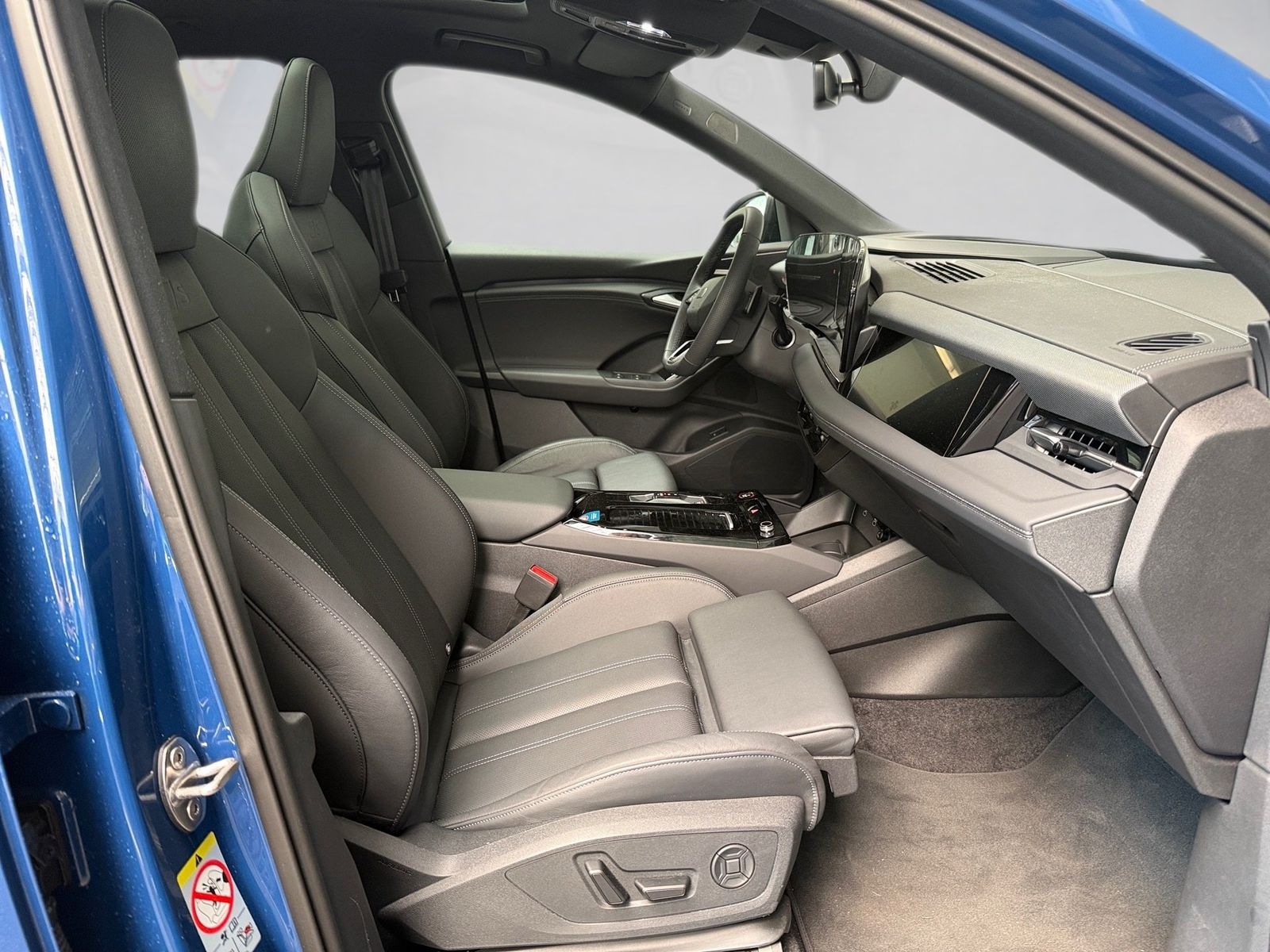 Audi SQ6 e-tron - Bild 10