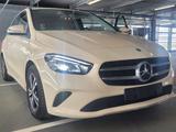 Mercedes-Benz B 180 d - - Mercedes-Benz B 180: Taxi