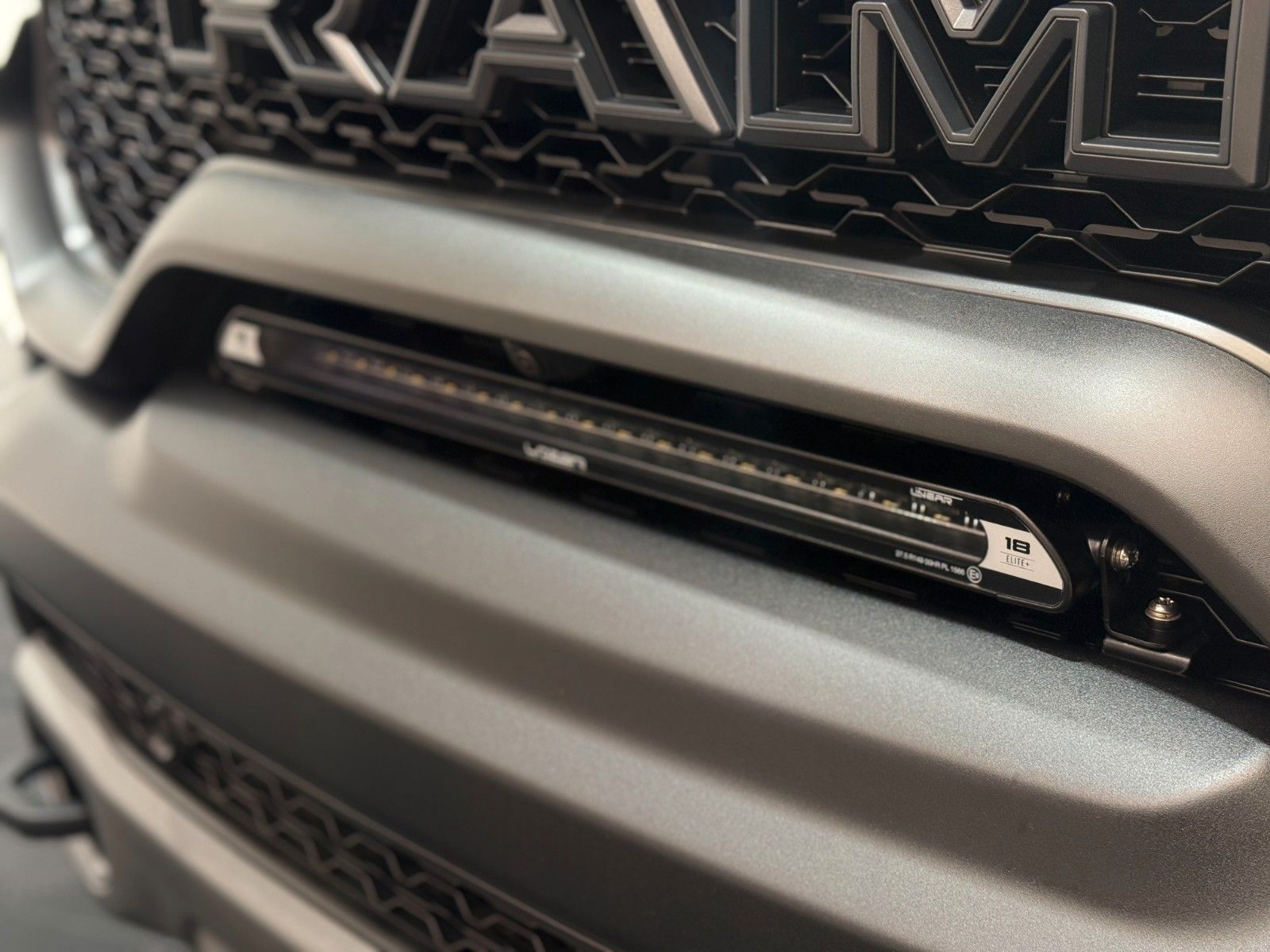 Fahrzeugabbildung Dodge RAM 1500 TRX  6.2  V8 Supercharged MY24