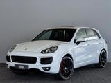 Porsche Cayenne S *Sport Chrono*BOSE*Schiebedach* - Porsche Cayenne: Sport