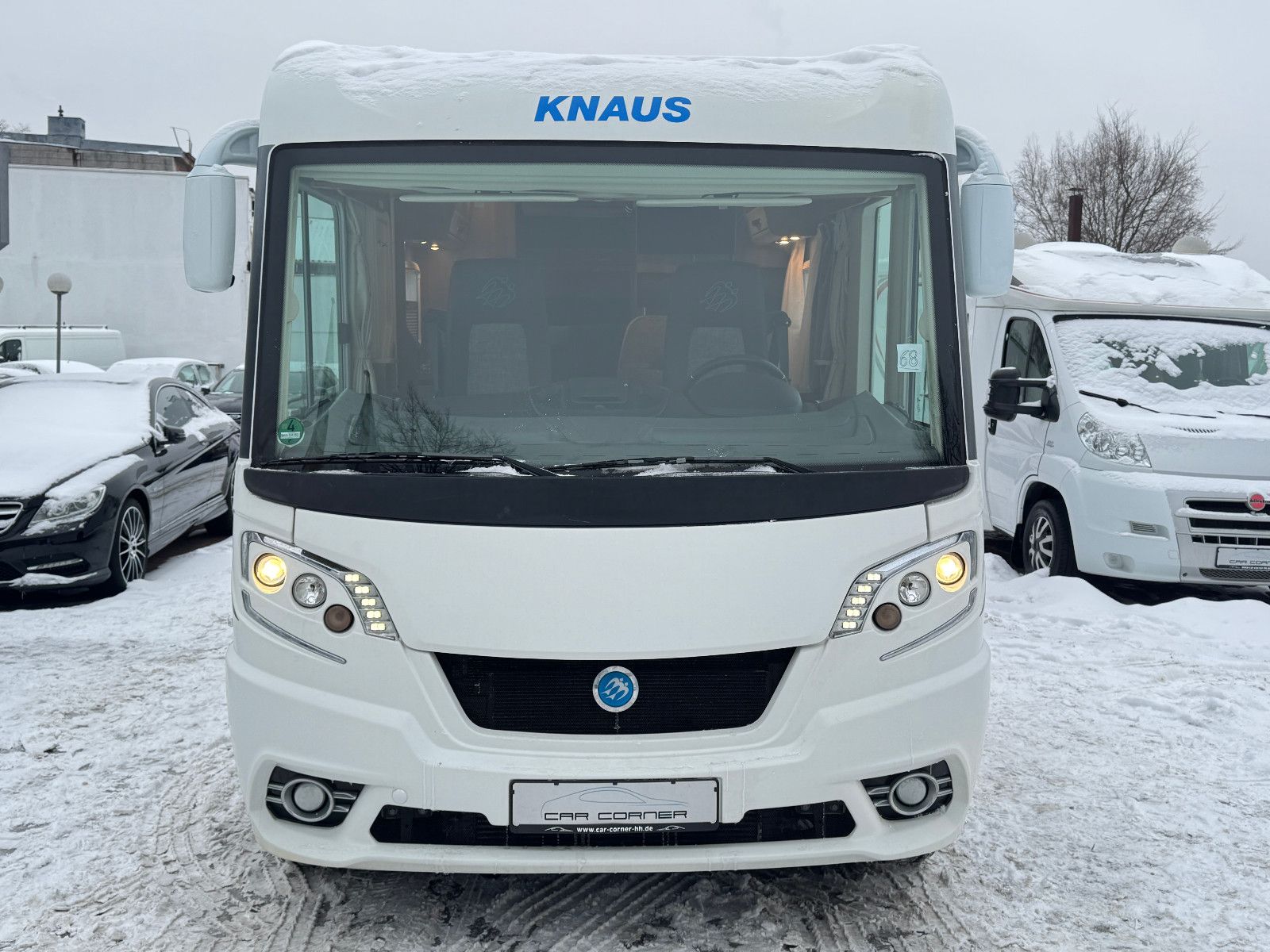 Fahrzeugabbildung Knaus VAN 650 I MEG AUTOMATIK LÄNGSBETT HUBBETT 1.HAND