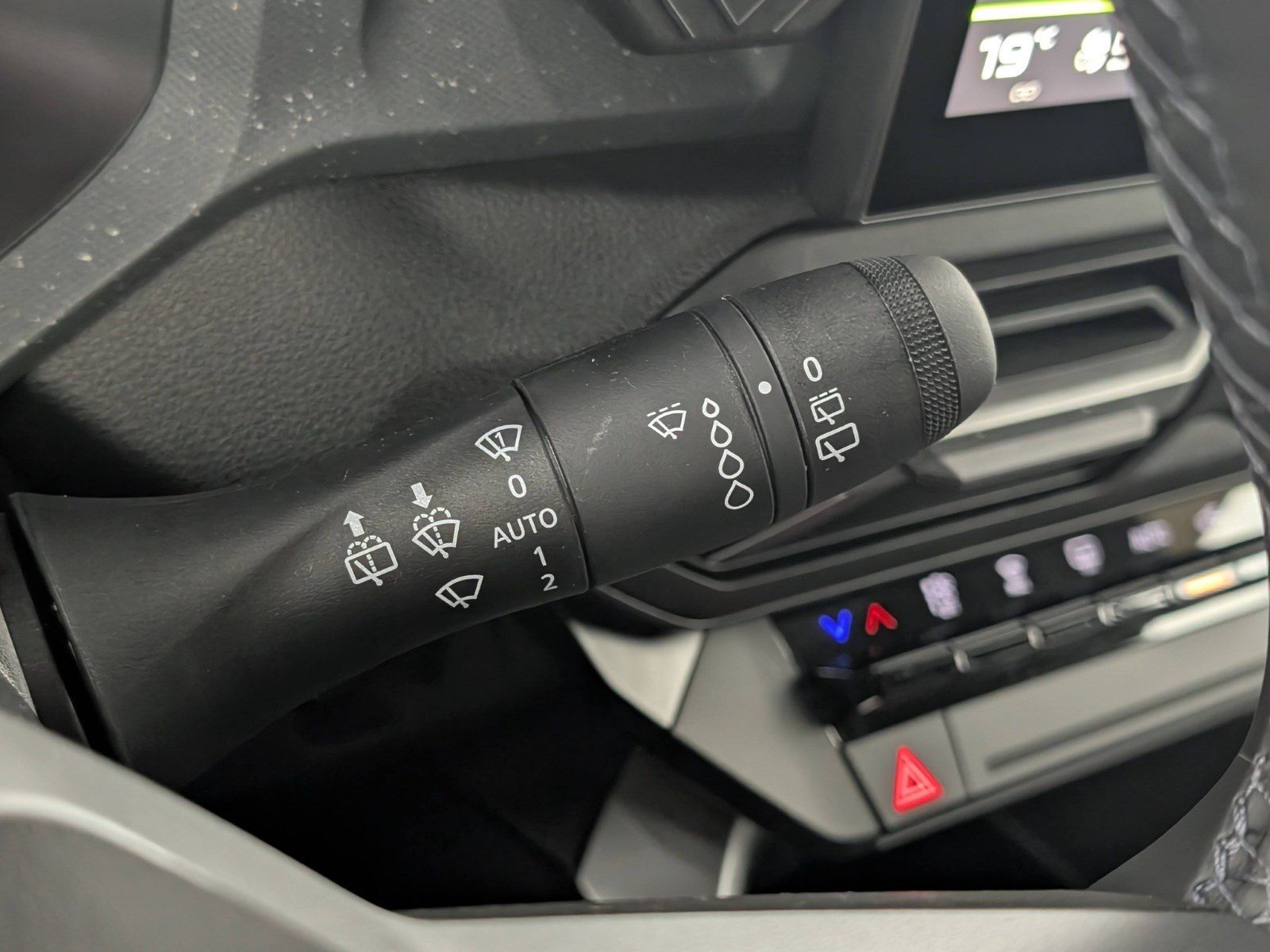 DACIA Bigster  Journey Hybrid 155 19-Zoll City – Bild 33