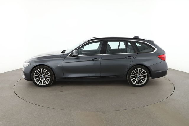 BMW 320i Touring Luxury Line, Navi, Panorama, 8 Fach