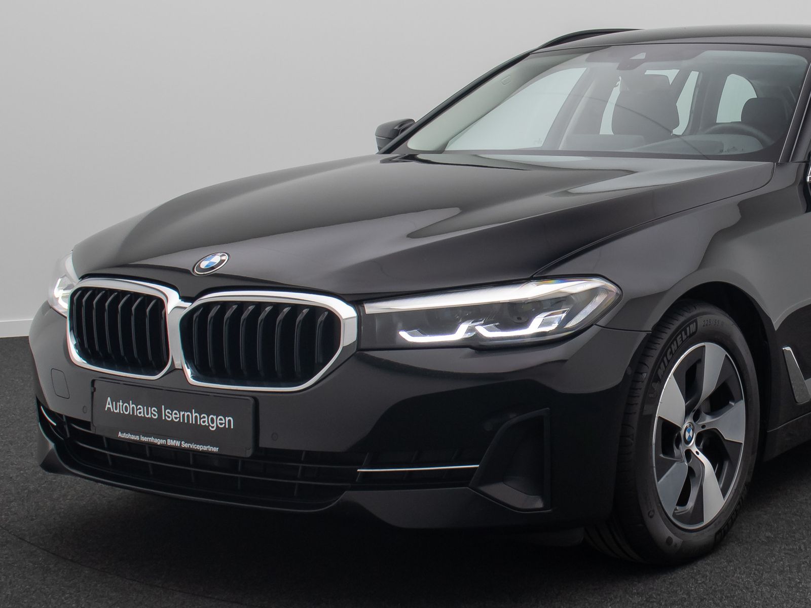 Fahrzeugabbildung BMW 520d Alarm DAB HUD Kamera 4xKlima Leder Komfort