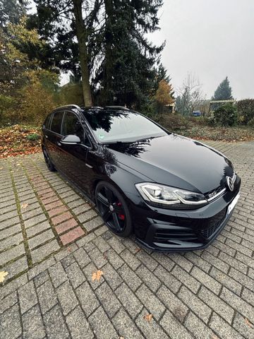 Volkswagen Golf 7 GTD Variant