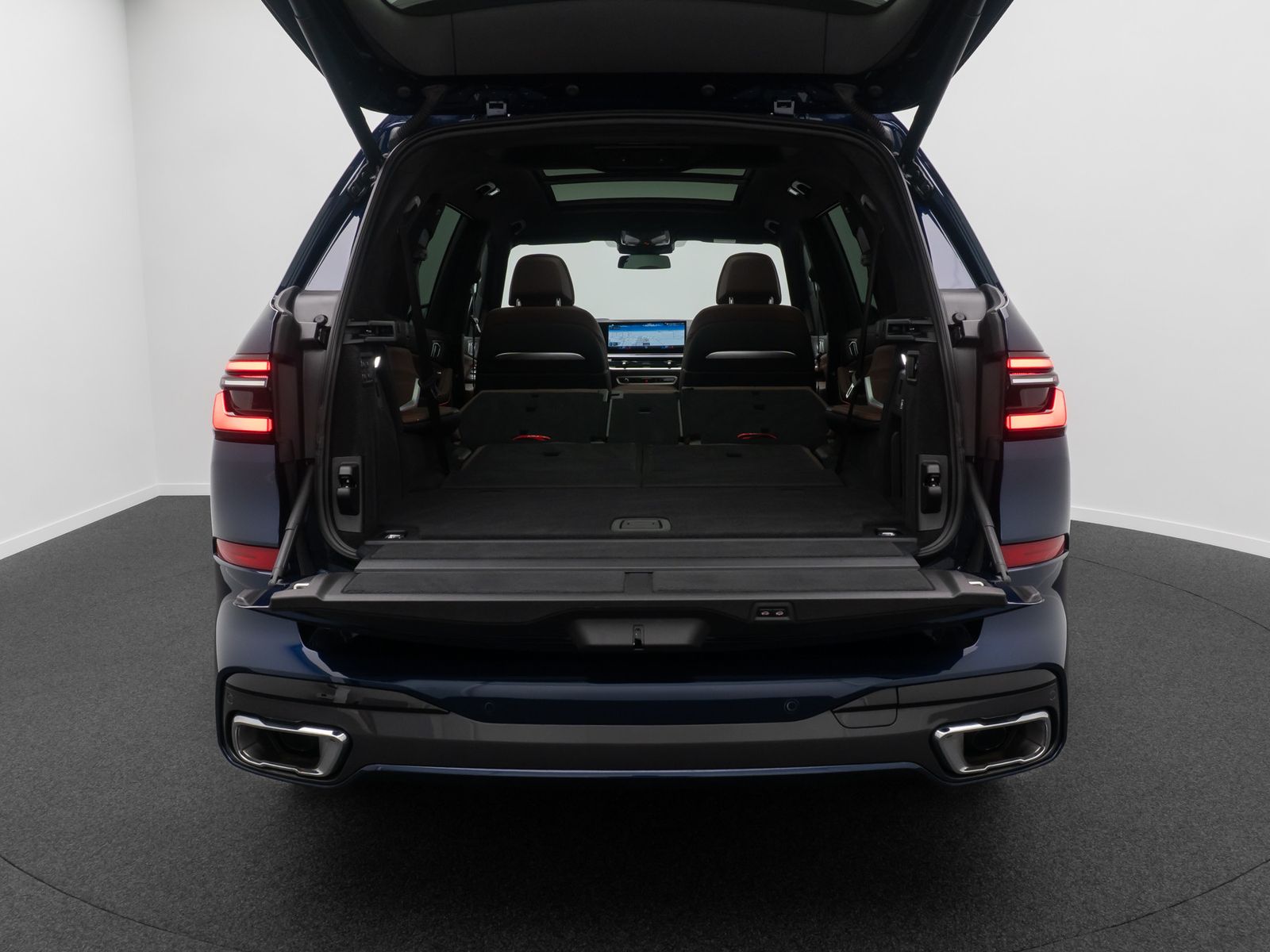 Fahrzeugabbildung BMW X7 xD40d M Sport 360&deg; SkyLounge H/K Individual