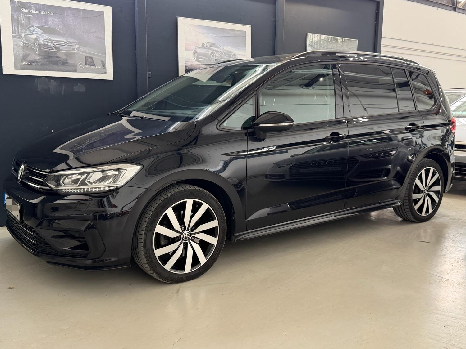 Volkswagen Touran 2.0 TDI Highline R-Line Pano LED 7-Sitzer