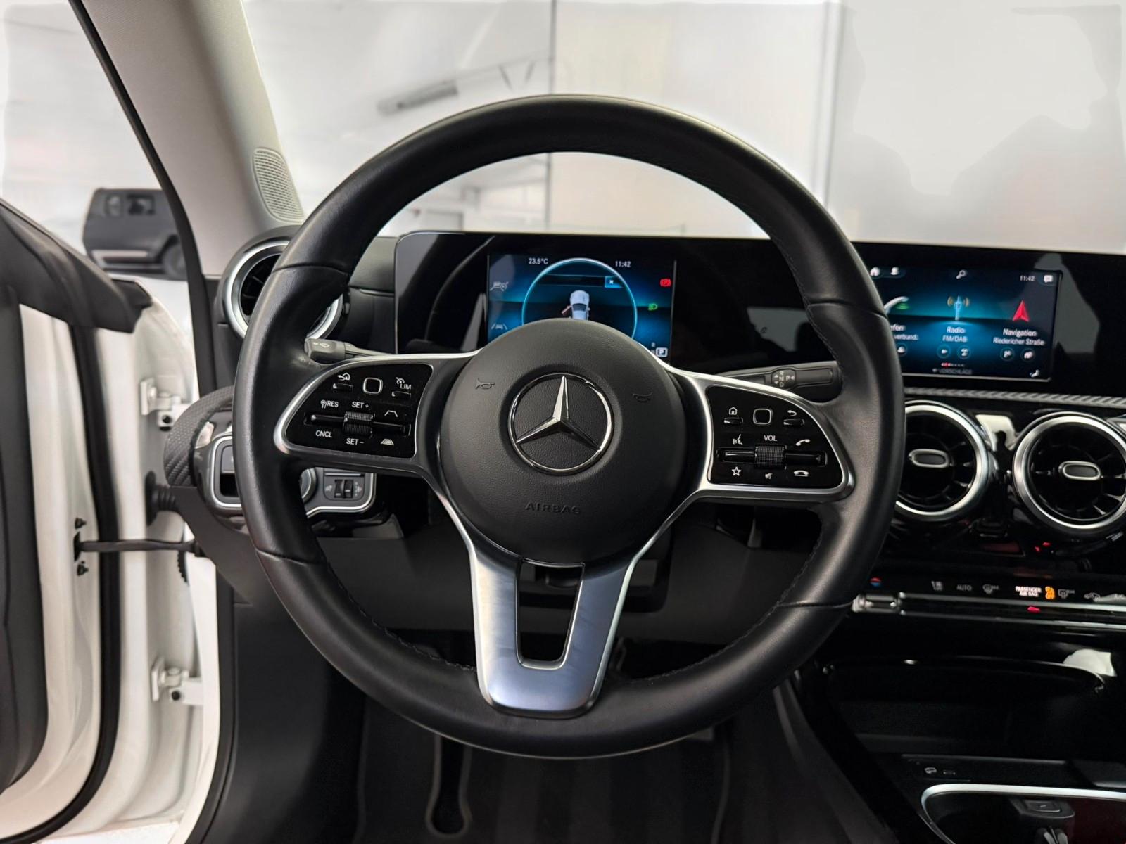 Mercedes-Benz CLA 180d Shooting Brake AHK*ACC*WIDE*CARPLAY, миниатюра 22