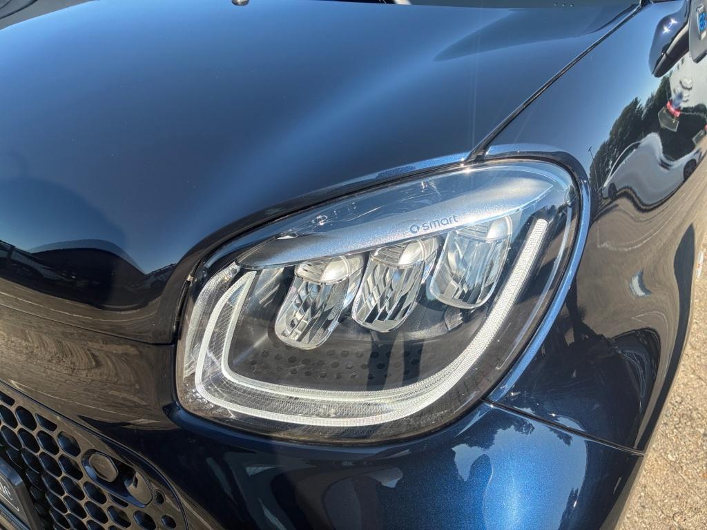 Smart smart EQ fortwo Cabrio JBL-Sounds. Sitzh. Tempo.