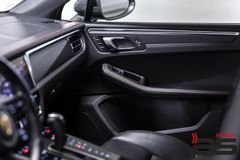 PORSCHE Macan T PTS|PDLS+|PASM|Pano|Memory|14Wege|Sitzl.