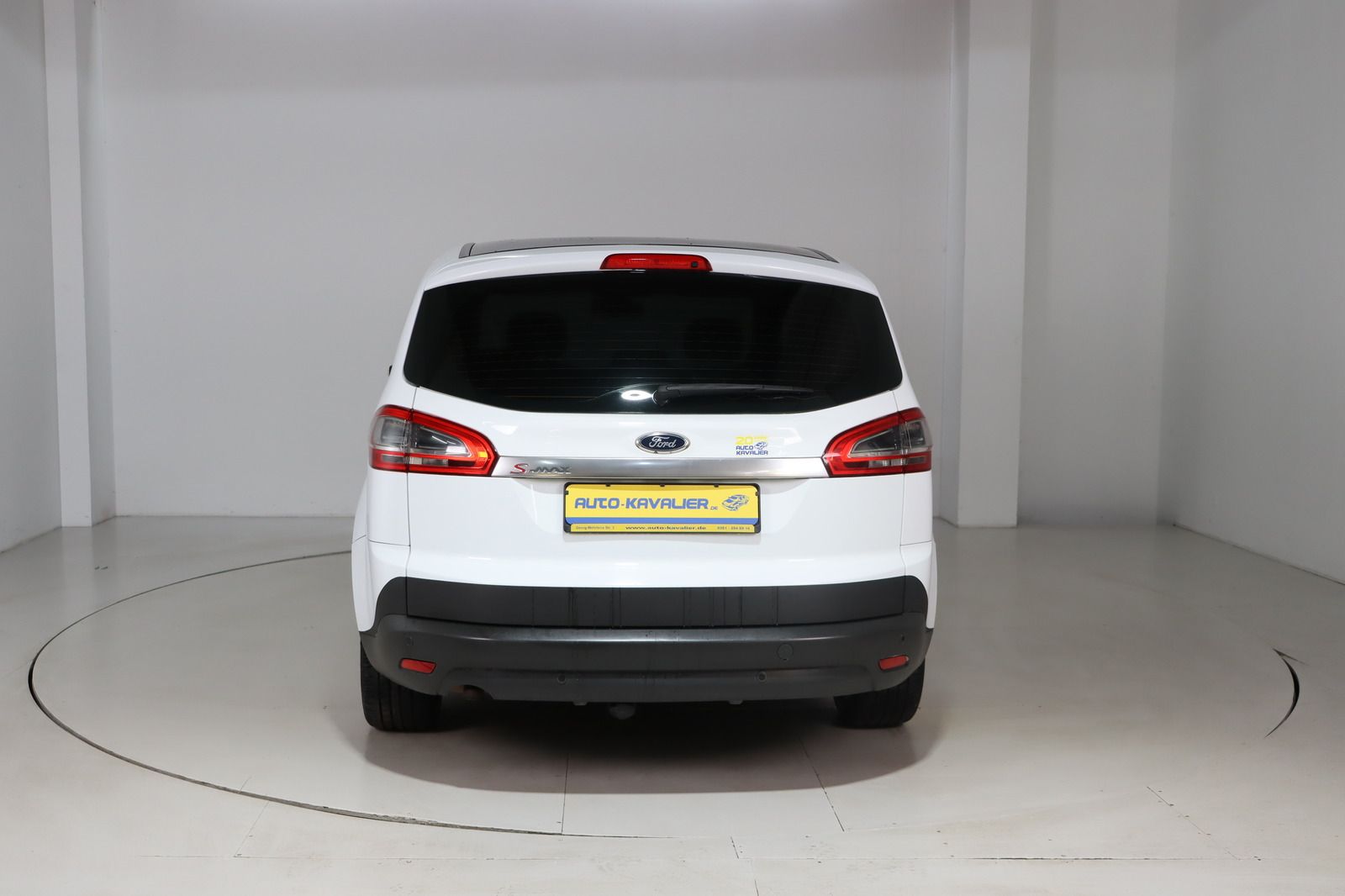 Fahrzeugabbildung Ford S-MAX 2.0 TDCi Sitzhzg./-lüftung * PDC * Tempom.