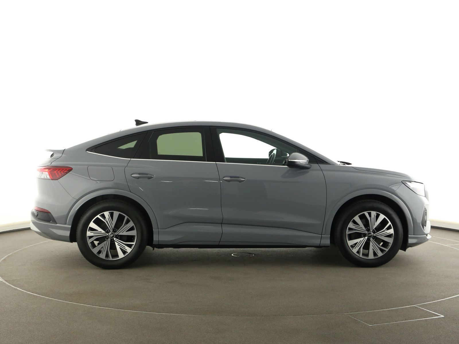 Audi Q4 - Bild 12