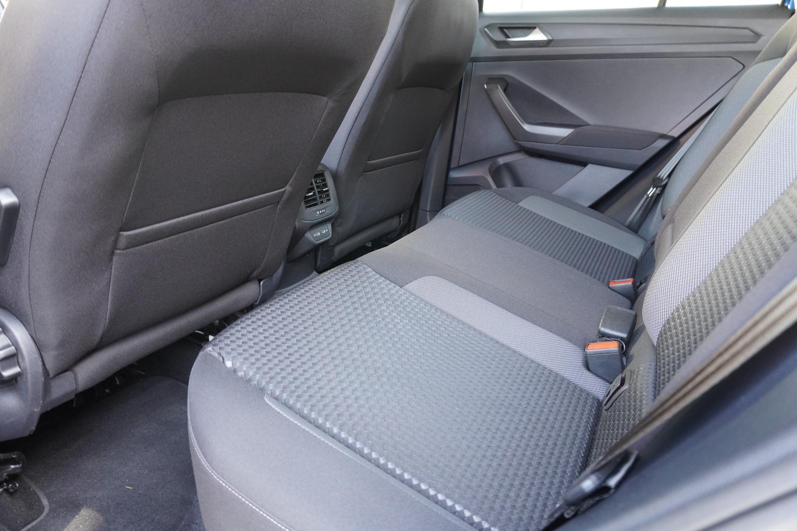 Volkswagen T-Roc 1.0 TSI Active LED Navi ACC AHK PDC DAB, миниатюра 29