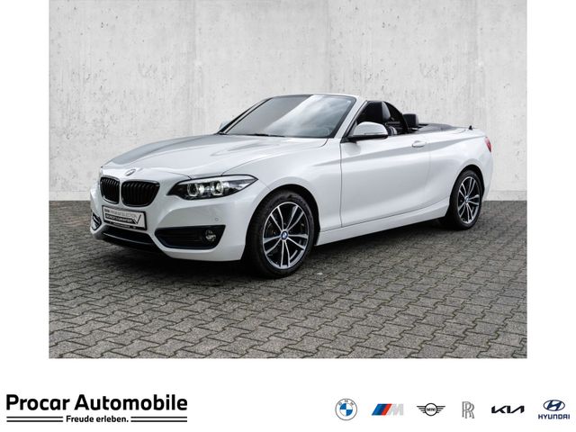 BMW 218d Cabrio Sport Line NAVI LED PDC V+H Klima