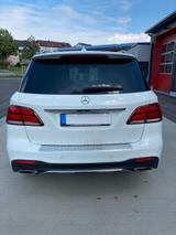 Mercedes-Benz GLE 250 d 4MATIC - AMG Line - Mercedes-Benz GLE 250 aus 2015
