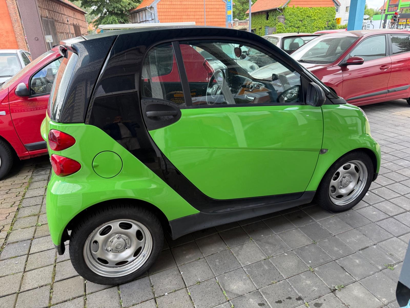 Smart ForTwo coupé 1.0 45kW mhd pure