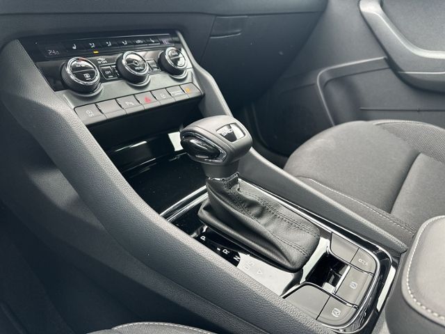 Karoq 1.5 TSI DSG SELECTION KAMERA+LED+NAVI.+ACC