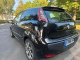 Fiat Punto Evo 1.4 8V Racing Racing - Fiat Punto Evo Racing mit Benzin-Antrieb